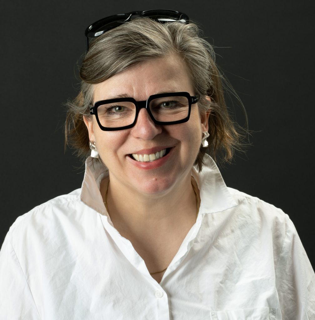Prof. Regina Hanke